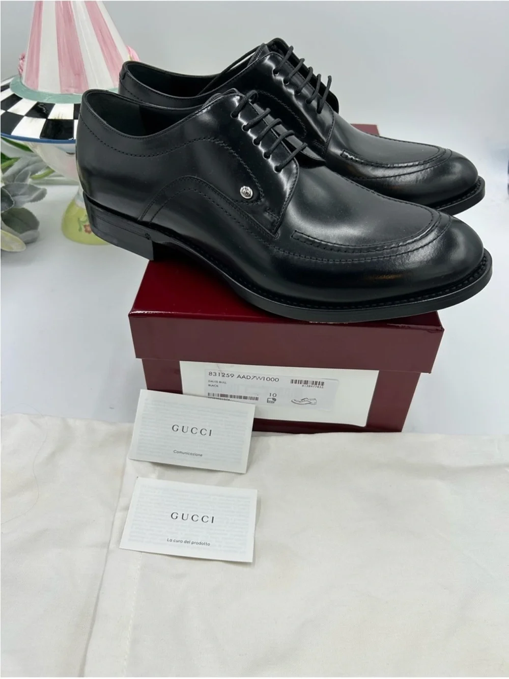 Men’s Gucci, Jasper, leather derby shoes size 10 fits 11 US made in Italy